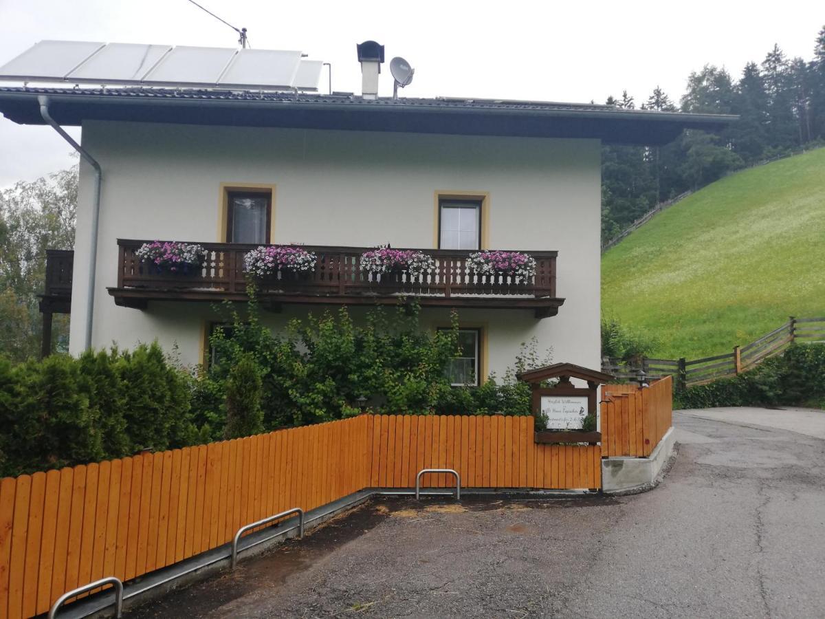 Apartment'S Haus Tegischer Neustift im Stubaital Luaran gambar