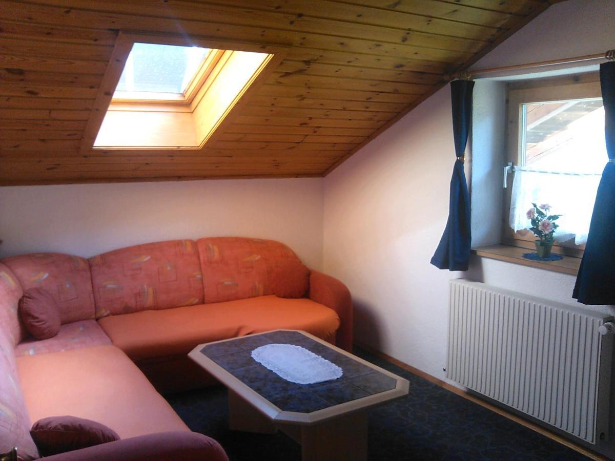 Apartment'S Haus Tegischer Neustift im Stubaital Luaran gambar